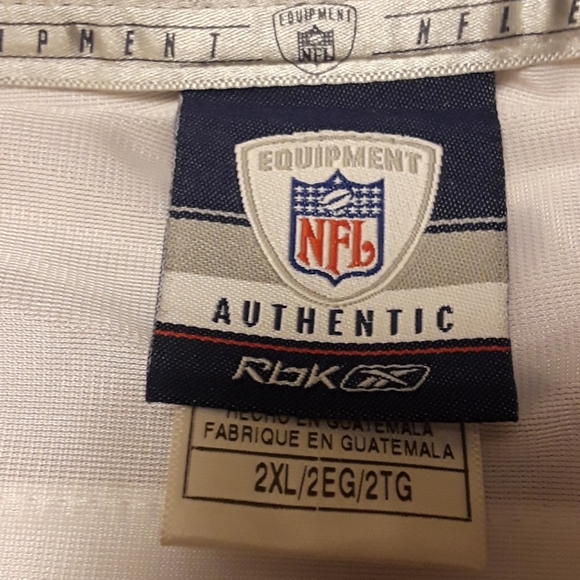 Authentic Mike Vick jersey!!! - Picture 6 of 10
